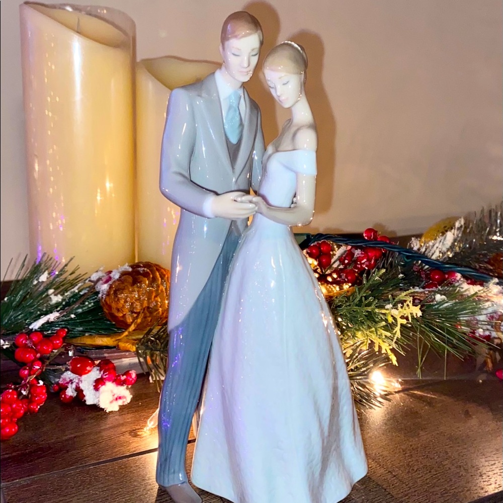 Lladro "Together Forever" figurine